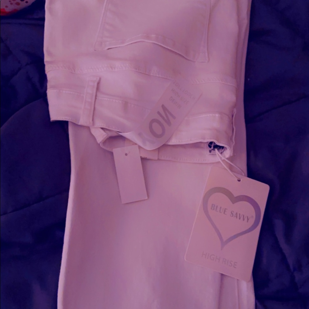 New white jeans skinny fit with the tags